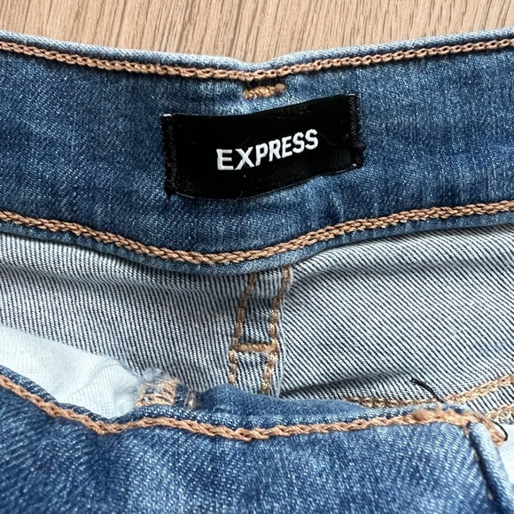 Express Women's Denim Shorts Size 10 - Picture 8 of 11